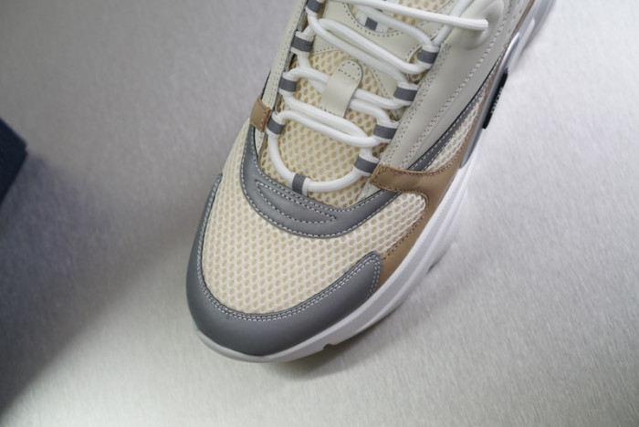 d1or b22 sneaker