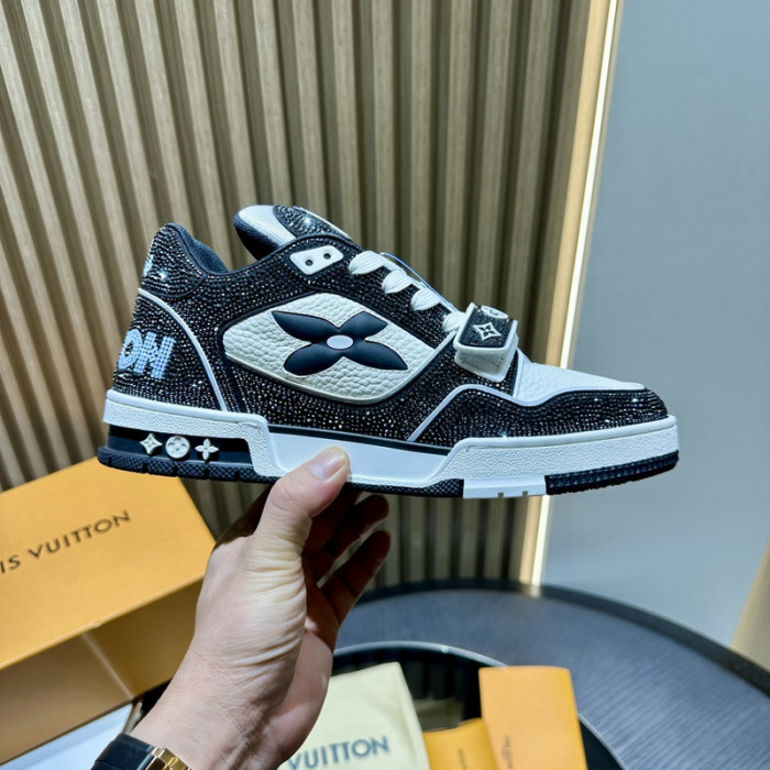 LOU1VTON SNEAKER (crystal)