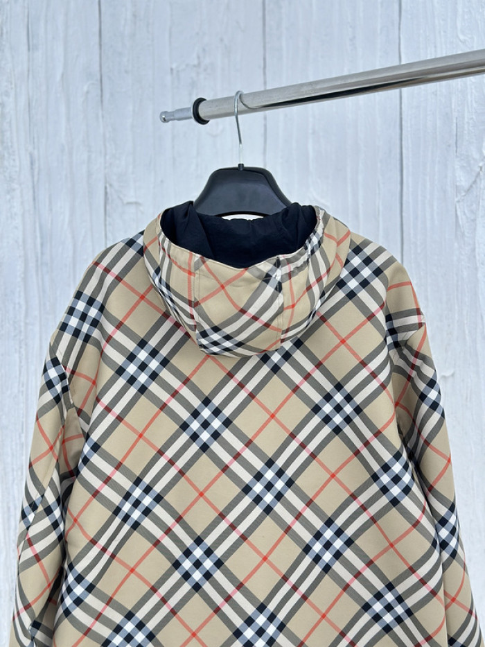 Bur*berry Jacket
