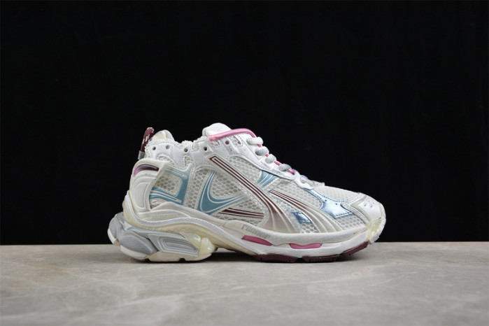 BLCG RUNNER SNEAKER