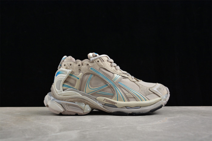 BLCG RUNNER SNEAKER