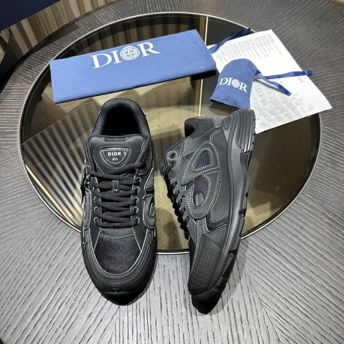 D1OR B30 SNEAKER