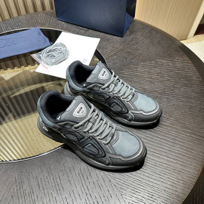 D1OR B30 SNEAKER