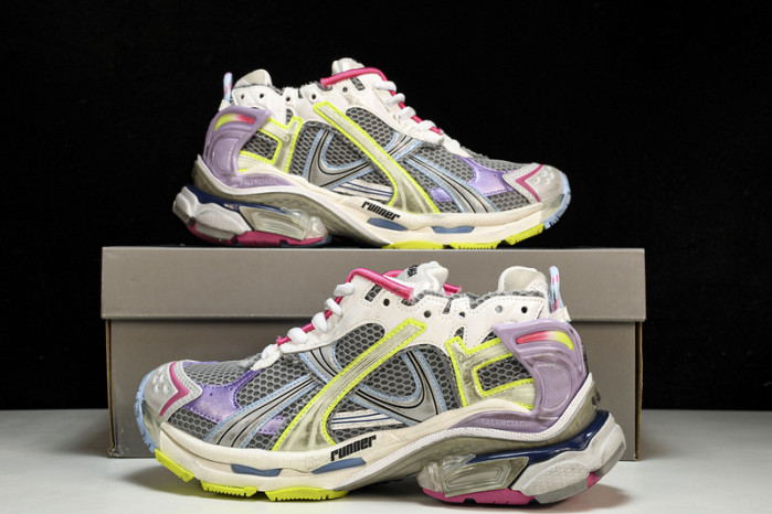 BLCG RUNNER SNEAKER