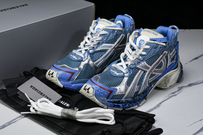 BLCG RUNNER SNEAKER