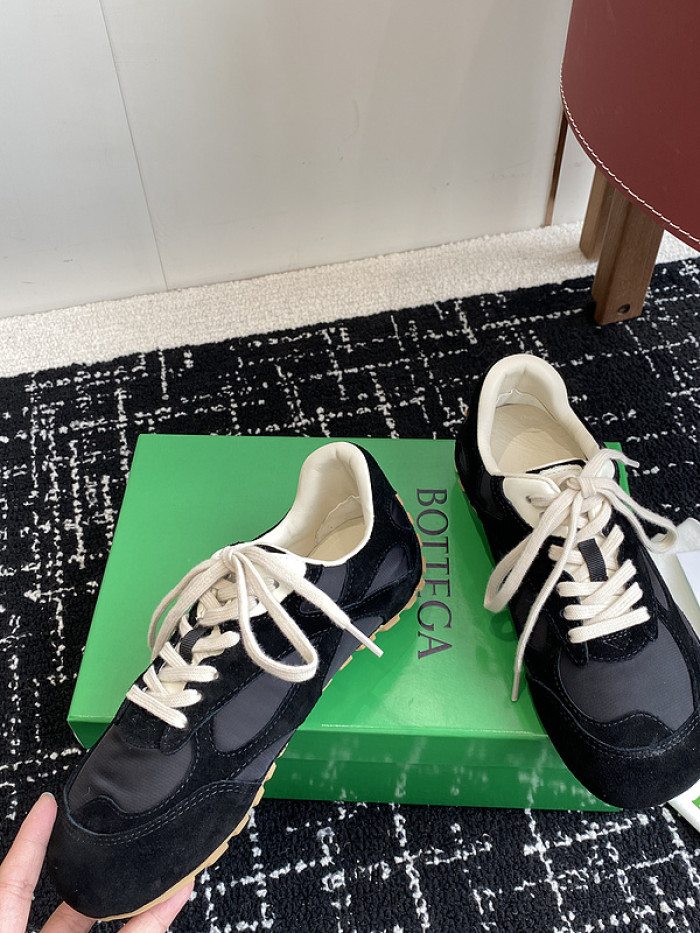 B0tte*a vene*ta orbit sneakers