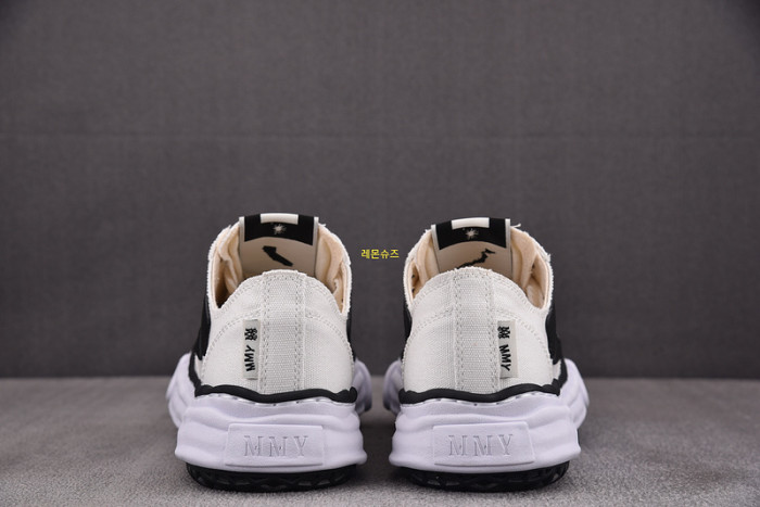MMY&AMIRI Sneaker