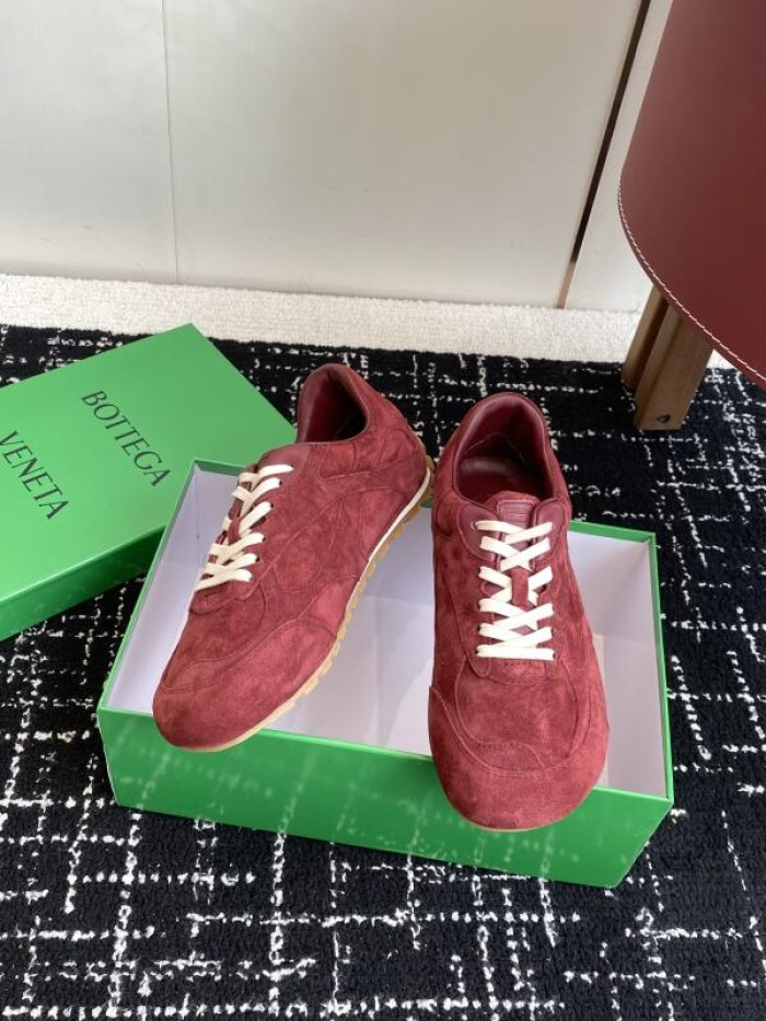 B0tte*a vene*ta orbit sneakers