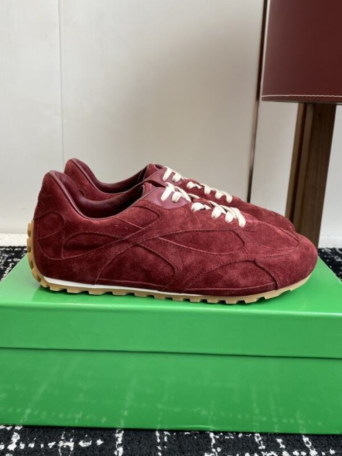 B0tte*a vene*ta orbit sneakers