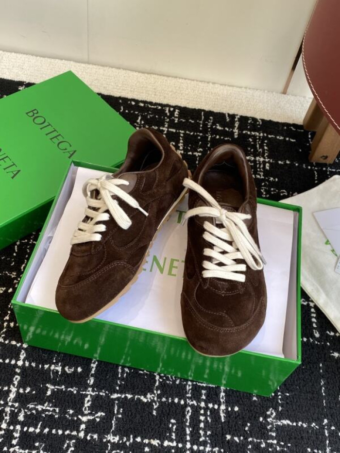 B0tte*a vene*ta orbit sneakers