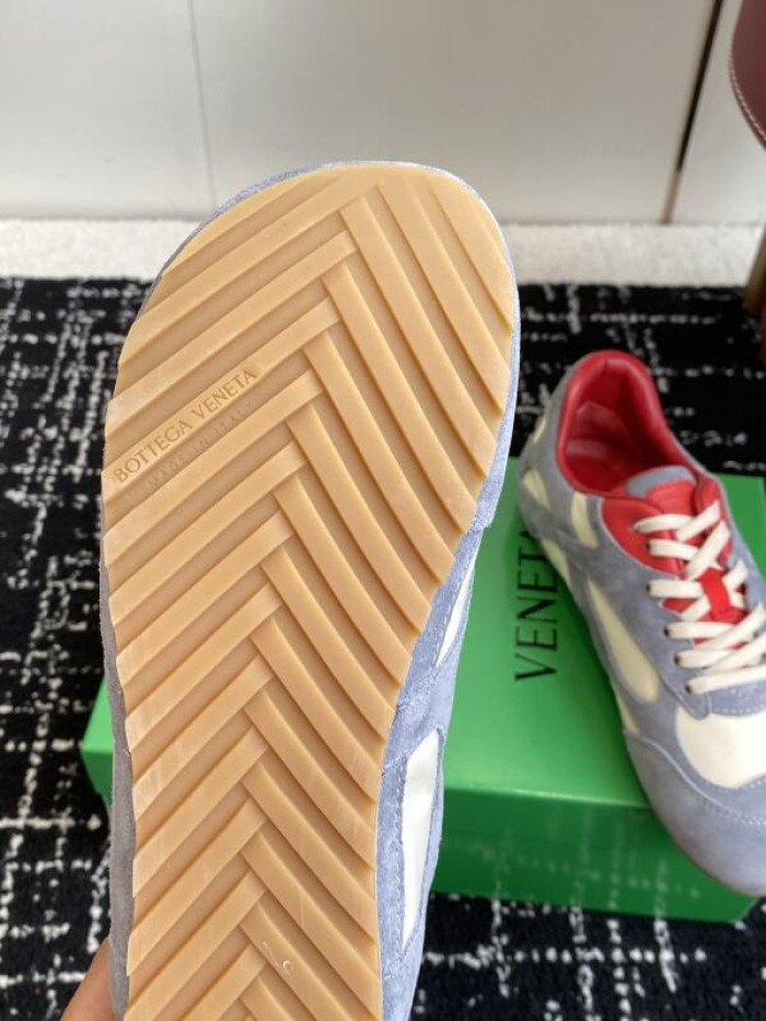 B0tte*a vene*ta orbit sneakers