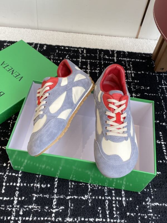 B0tte*a vene*ta orbit sneakers
