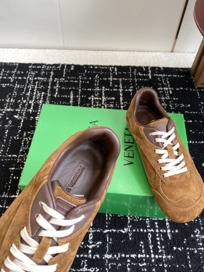 B0tte*a vene*ta orbit sneakers