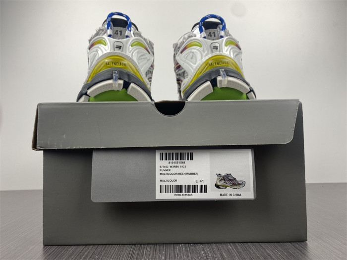 blcg runner sneaker