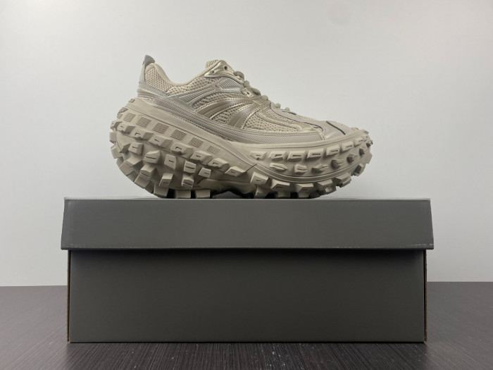 blc* defender sneaker