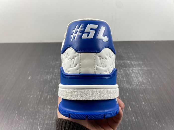 LOU1VTON trainer (EU47)