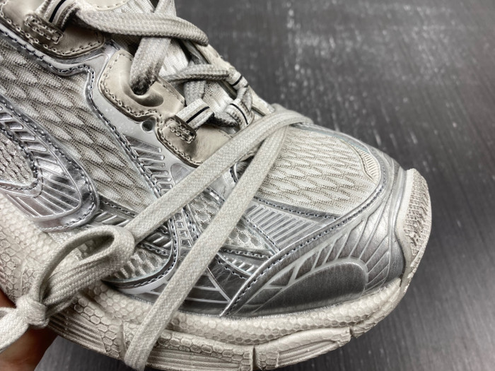 blc* 3xl sneaker