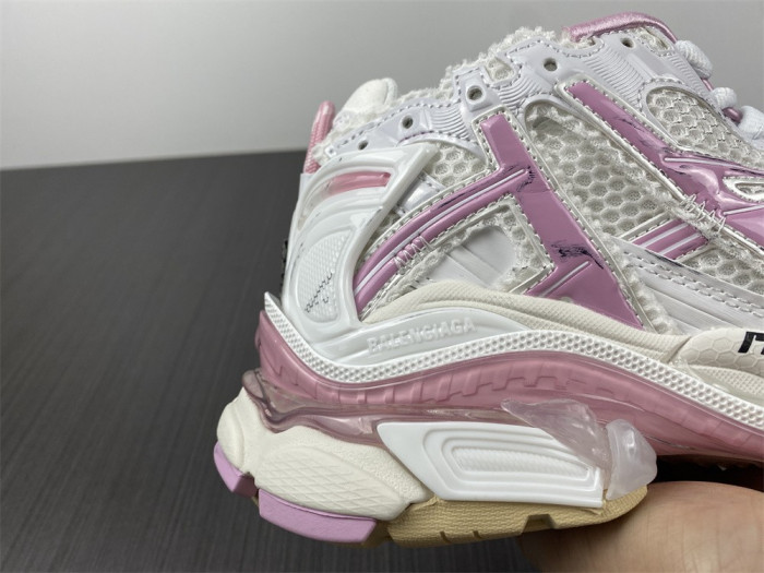 BLCG RUNNER SNEAKER