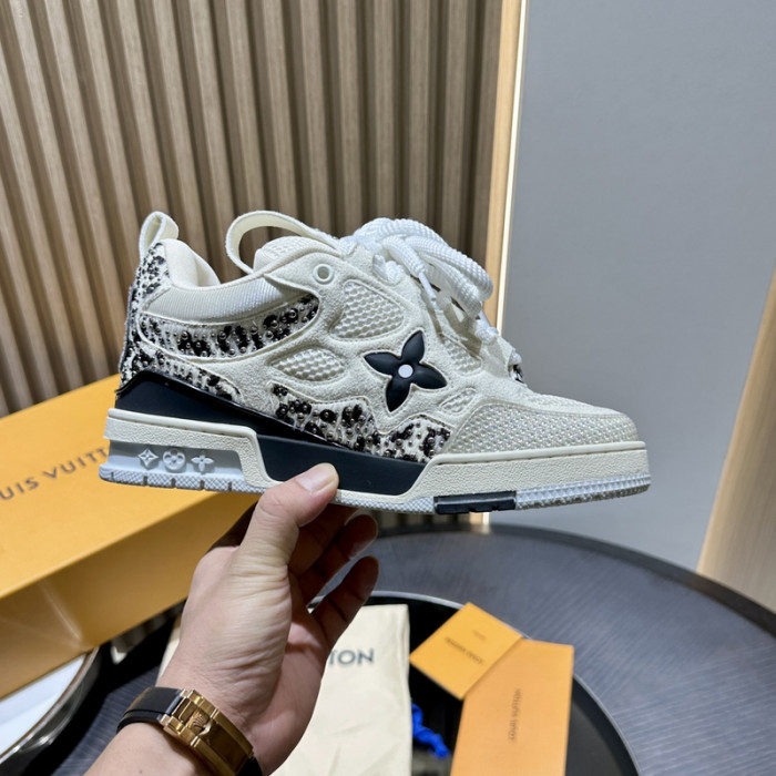 LOU1VTON SNEAKER