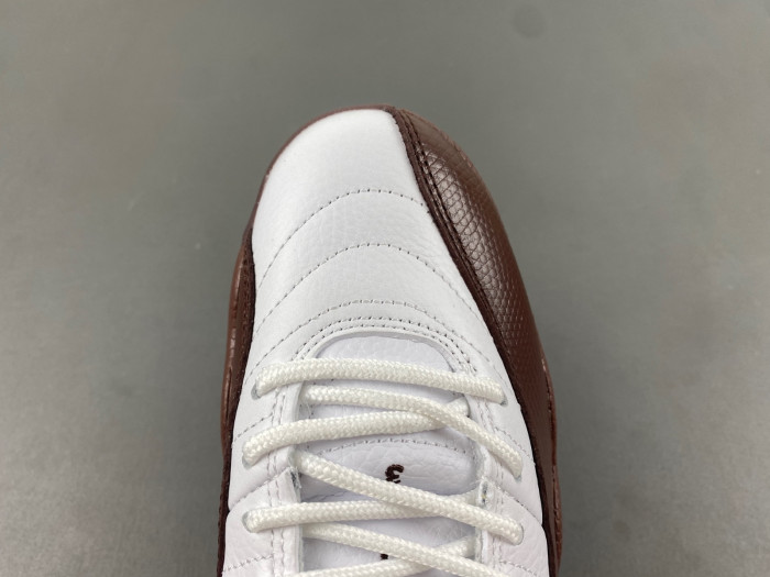 solefly x air jordan 12 "white/baroque brown" fz5026-100