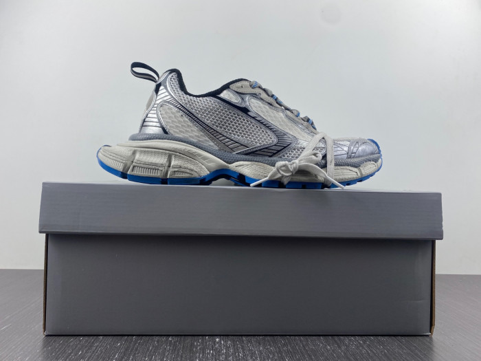 blc* 3xl sneaker