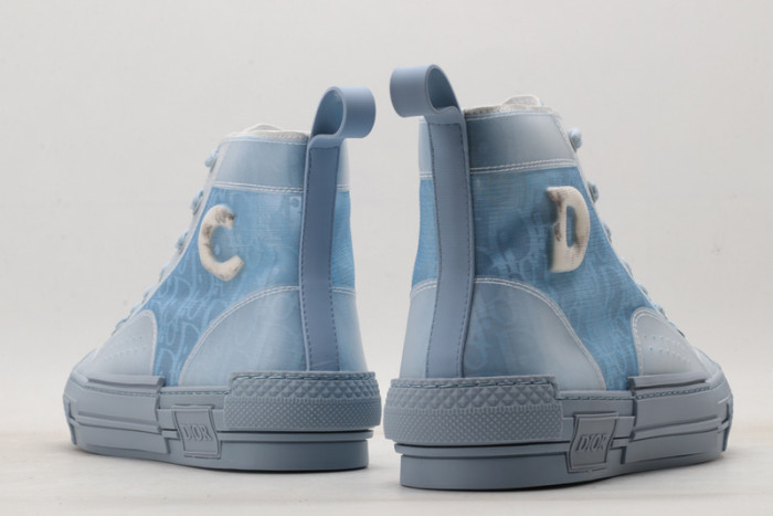 d1or b23 sneaker