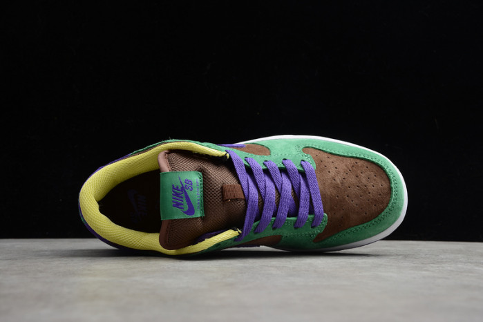 original strangelove x nike sb dunk low ct2552-700
