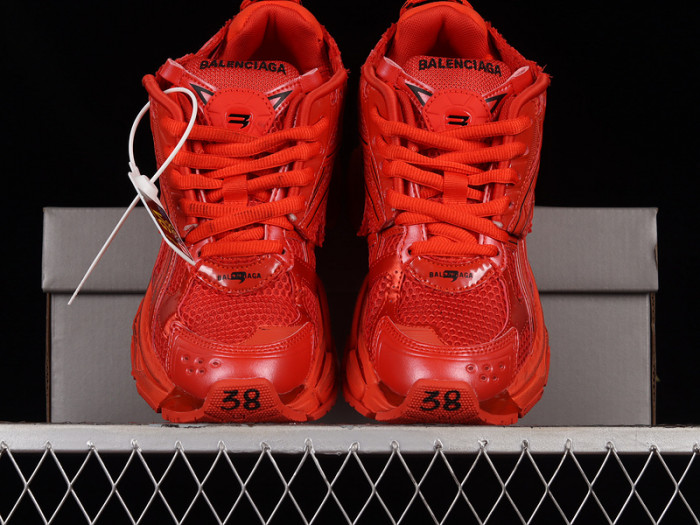 blcg runner sneaker