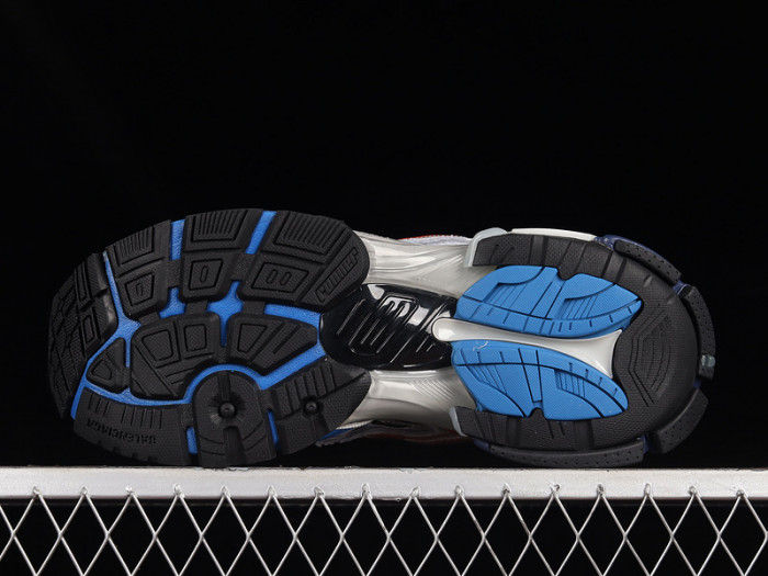 blcg runner sneaker