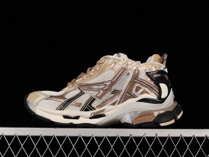 blcg runner sneaker
