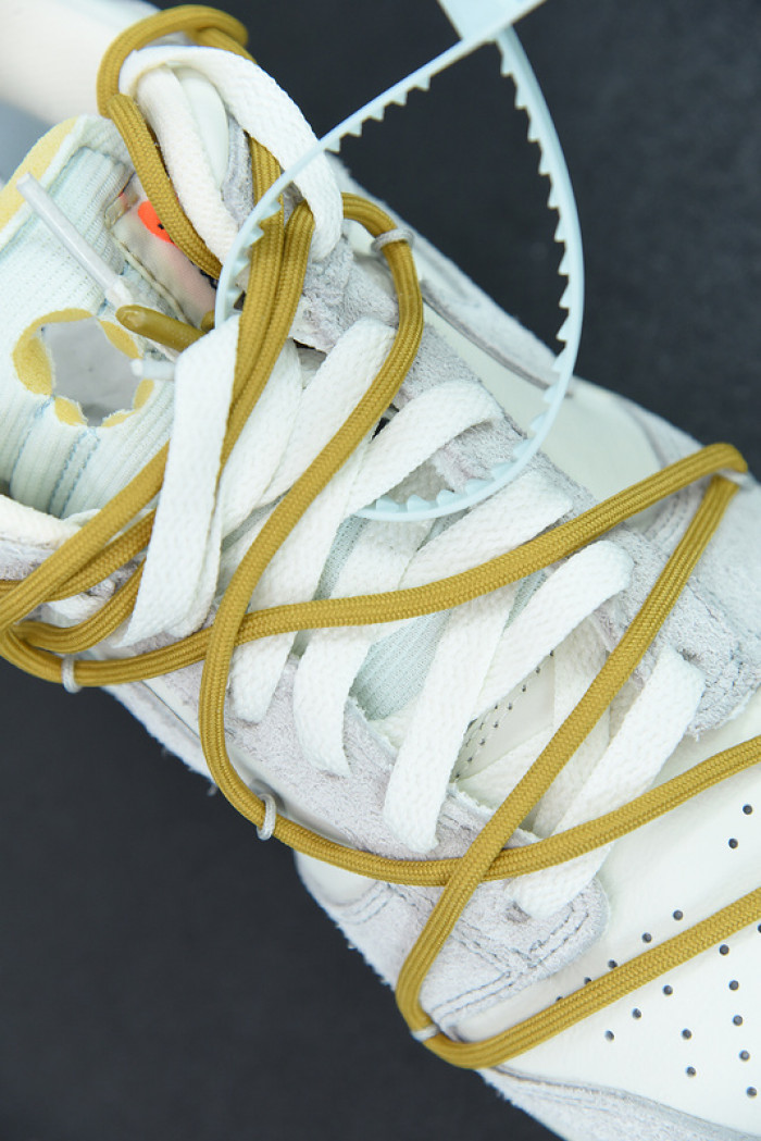ow x dunk low 