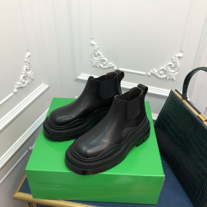 Botteg*Venta Tire Leather Ankle boots