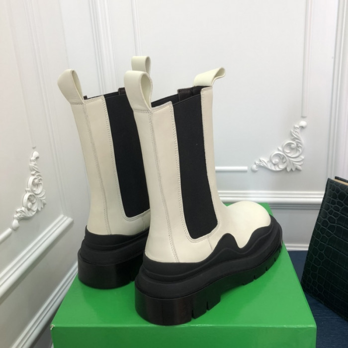 Botteg*Venta Tire Leather Ankle boots