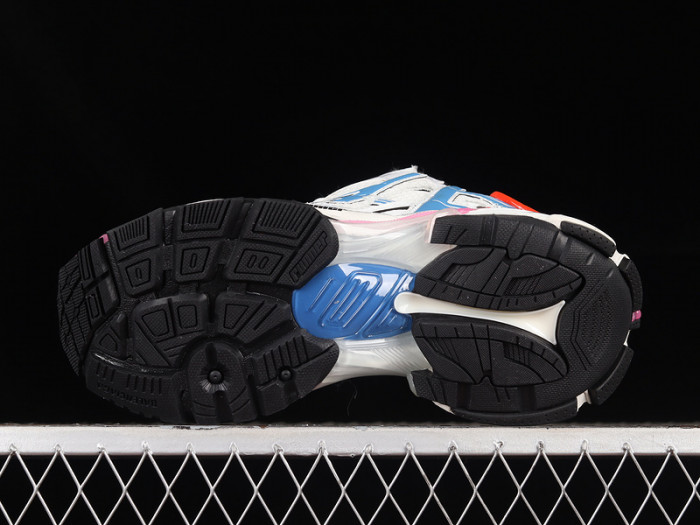 blcg runner sneaker