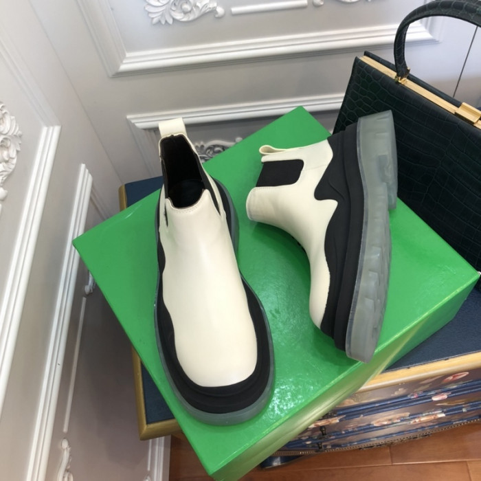 Botteg*Venta Tire Leather Ankle boots