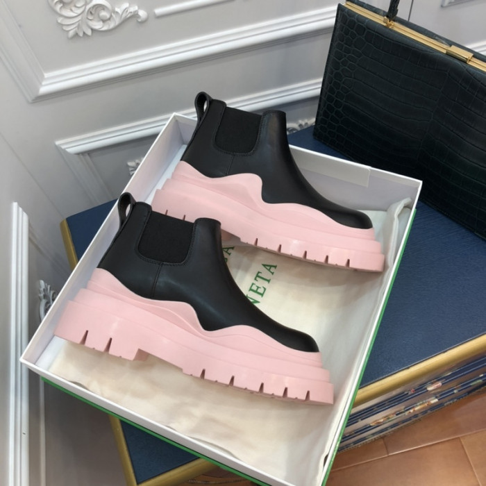 Botteg*Venta Tire Leather Ankle boots