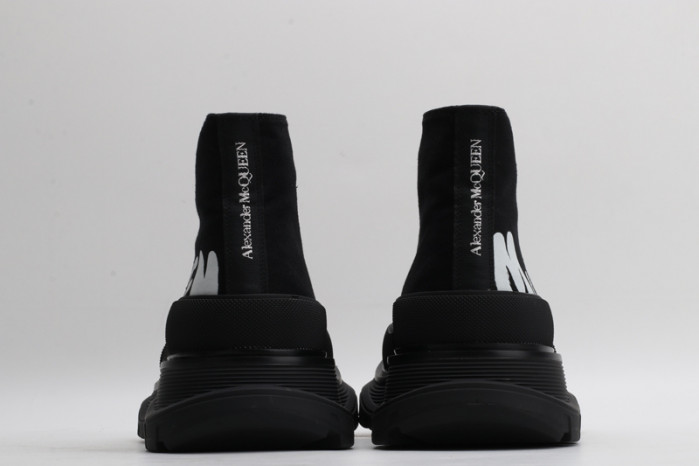 mcqueen tread slick
