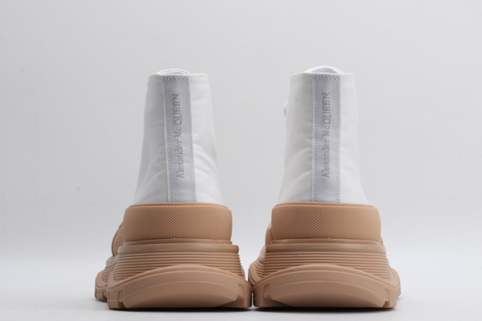mcqueen tread slick