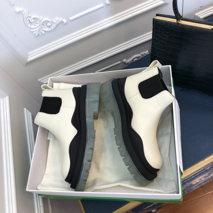 Botteg*Venta Tire Leather Ankle boots