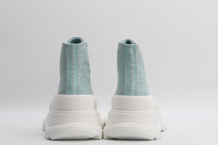 mcqueen tread slick
