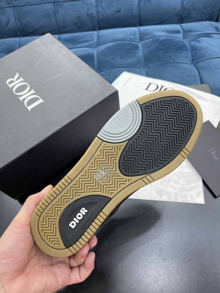 d1or b27 sneaker