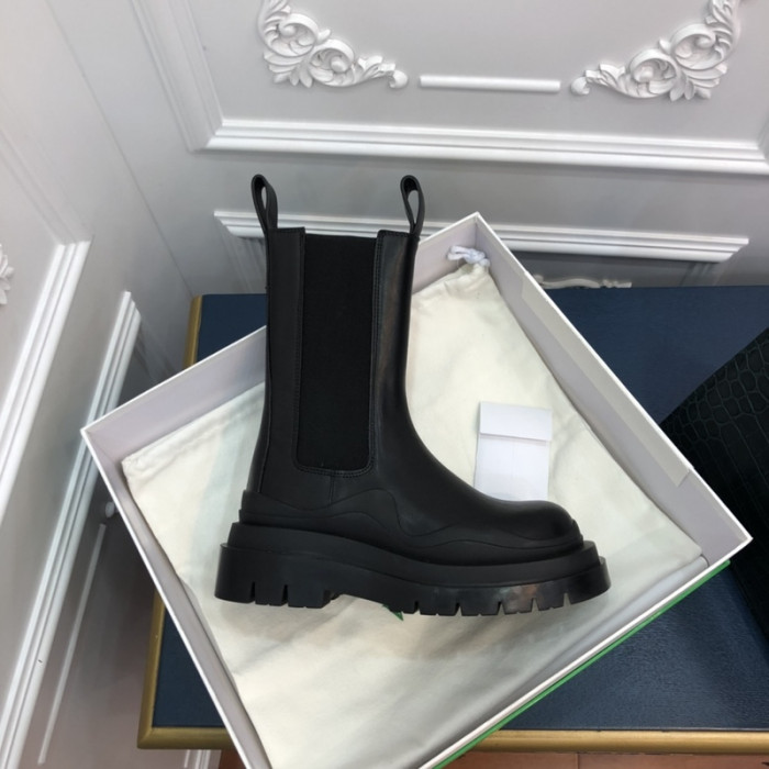 Botteg*Venta Tire Leather Ankle boots