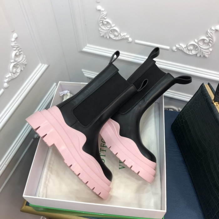 Botteg*Venta Tire Leather Ankle boots