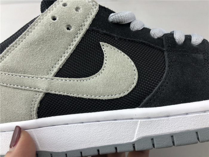 nike sb dunk low black wolf grey 854866-001