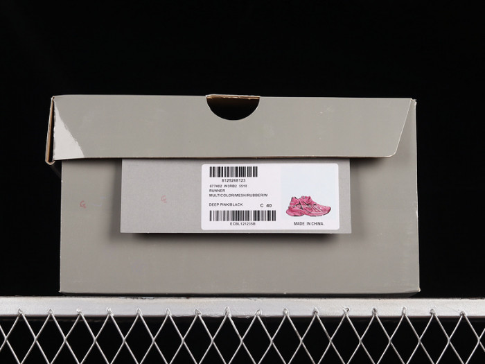 blcg runner sneaker