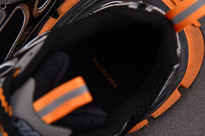 blc* 3xl sneaker