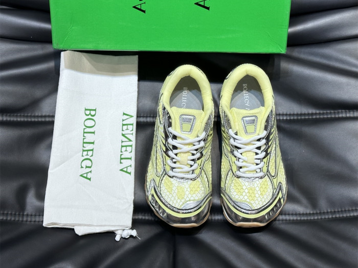 B0tte*a vene*ta orbit sneakers
