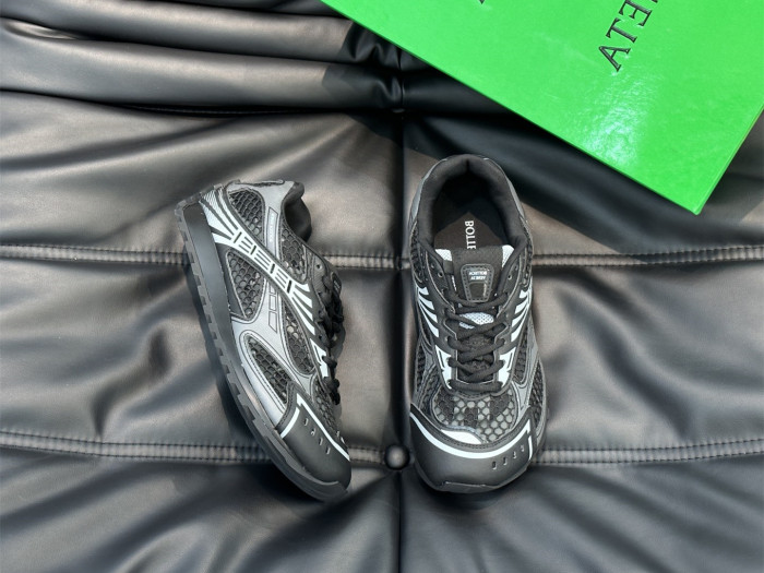 B0tte*a vene*ta orbit sneakers