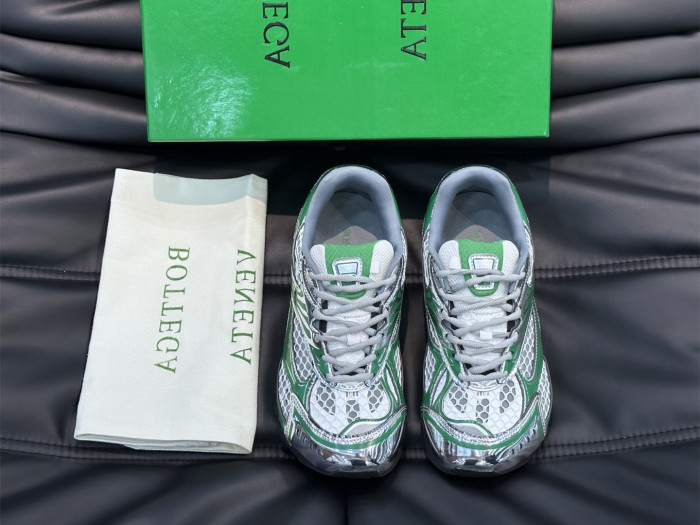 B0tte*a vene*ta orbit sneakers